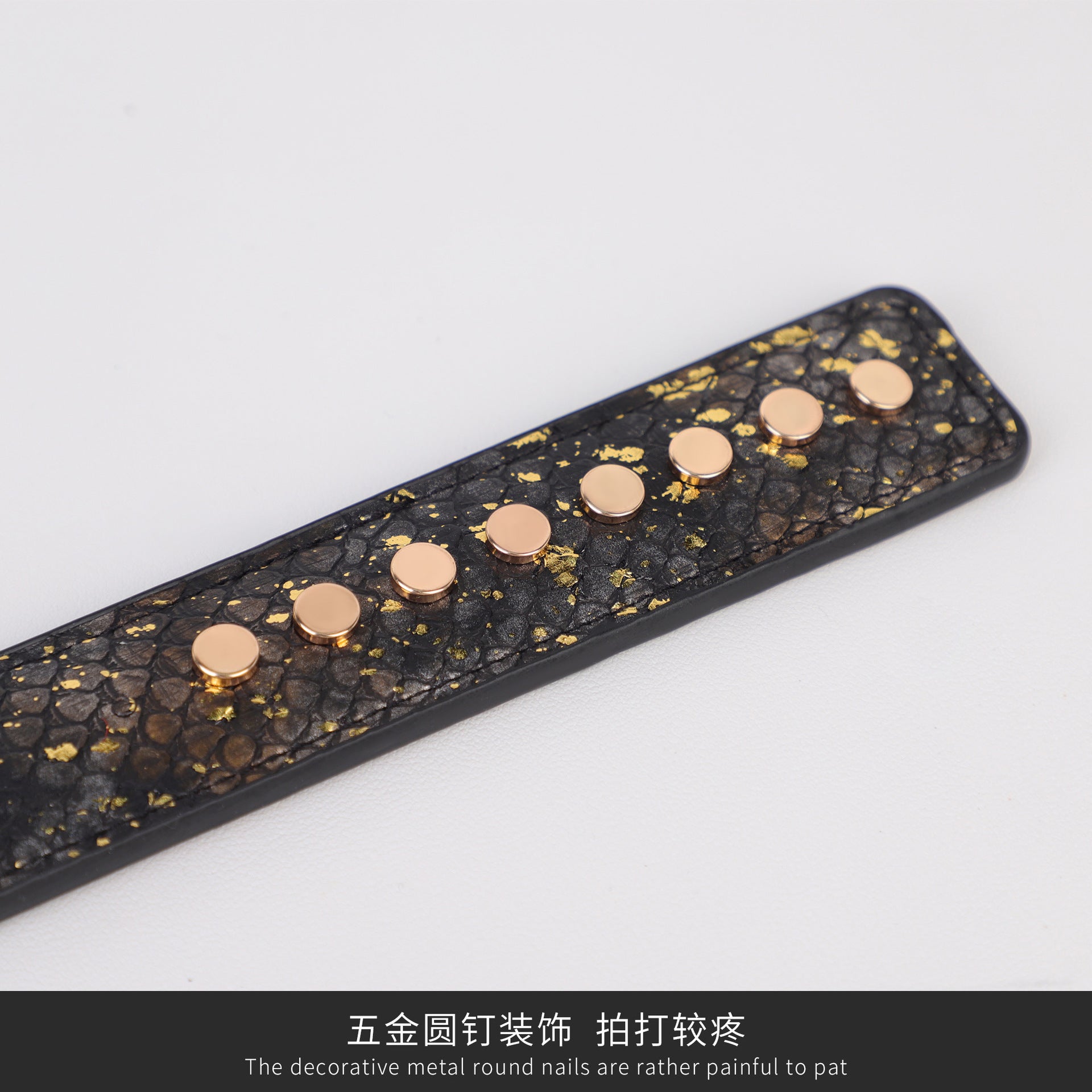 Sex Toys SM Props Rivet Dragon Bone Spanker Couple Training Spanking Abusive Torture Tool Leather Spanker Adult Products