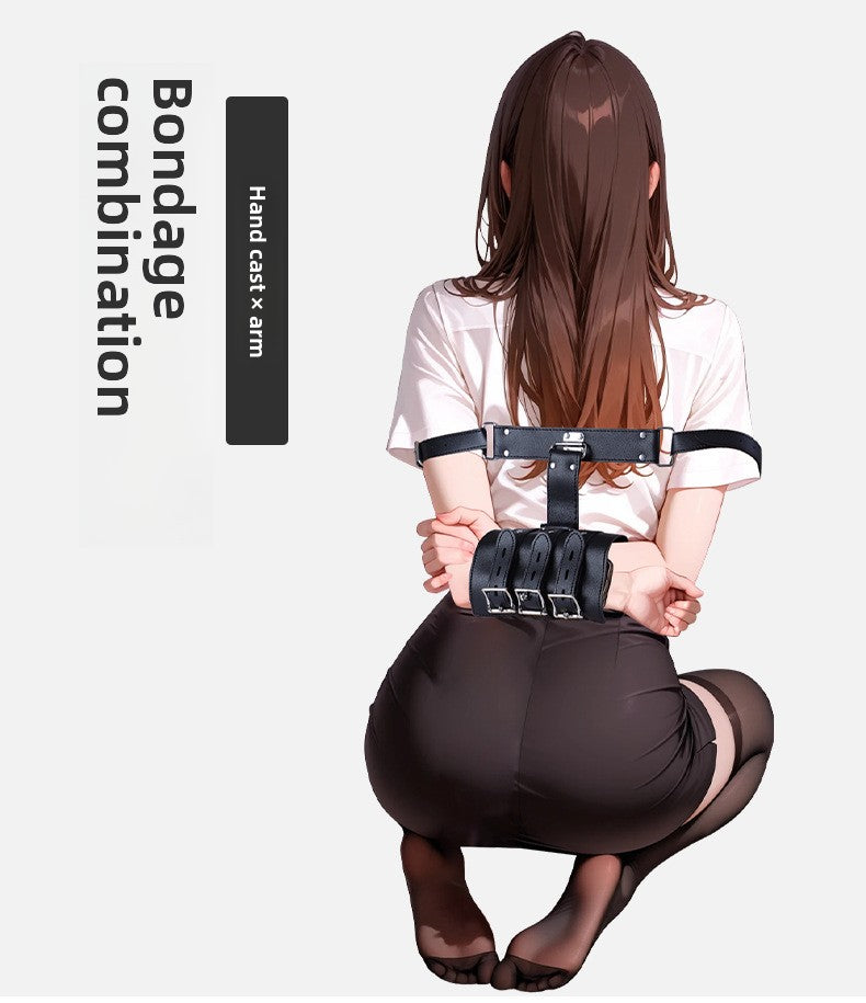 Sex Toys SM Props Binding Backhand Handcuffs Restraint Training Female Leather Handcuffs Adult Sex Products