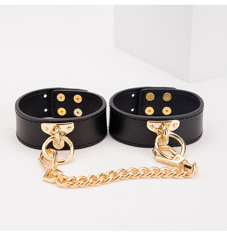 High-end SM Props Genuine Leather Collar Whip Female Slave Training Bondage Tools Mouth Gag Handcuffs