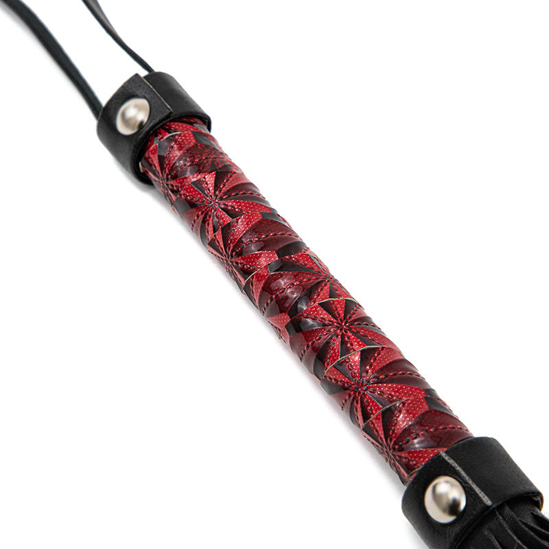 Hot Selling SM Prop Whip PU Leather Diamond Pattern Erotic Whip Sex Training SP Torture Tool Tassel Whip
