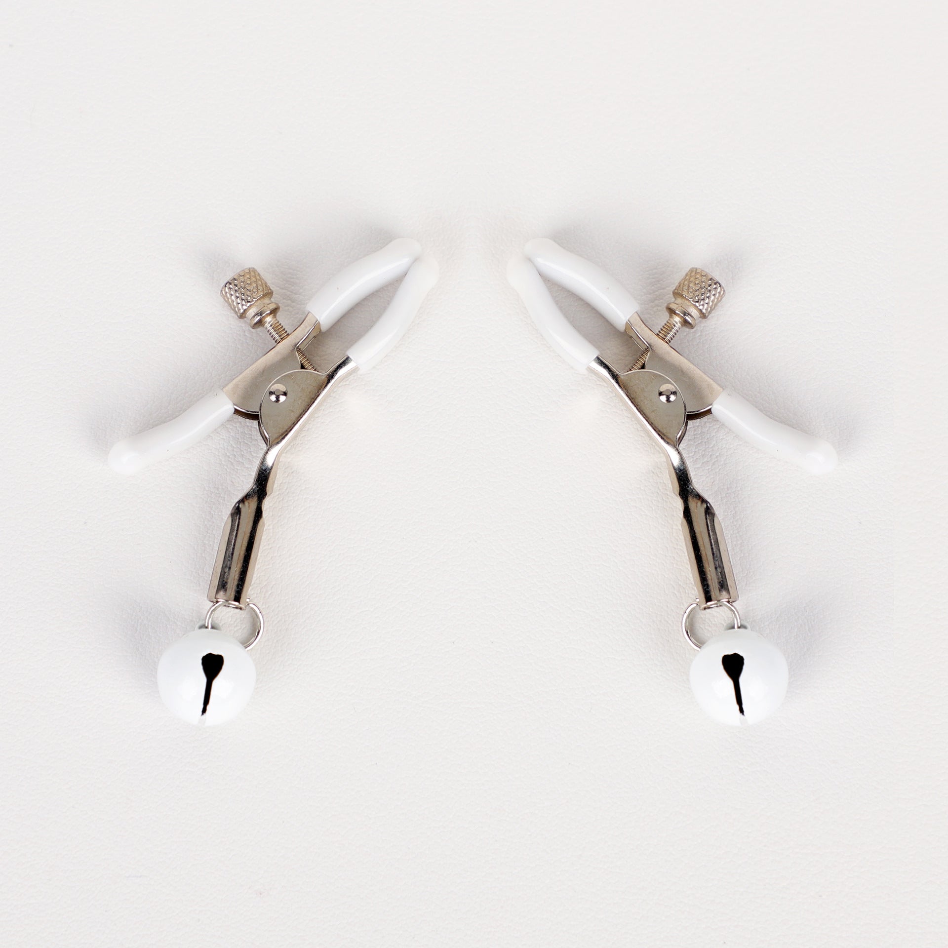 Sex Toys SM Props Nipple Clamps Bell Nipple Clips Couple Stimulation Massage Breast Alternative Nipple Pasties Male Female Pussy Clips