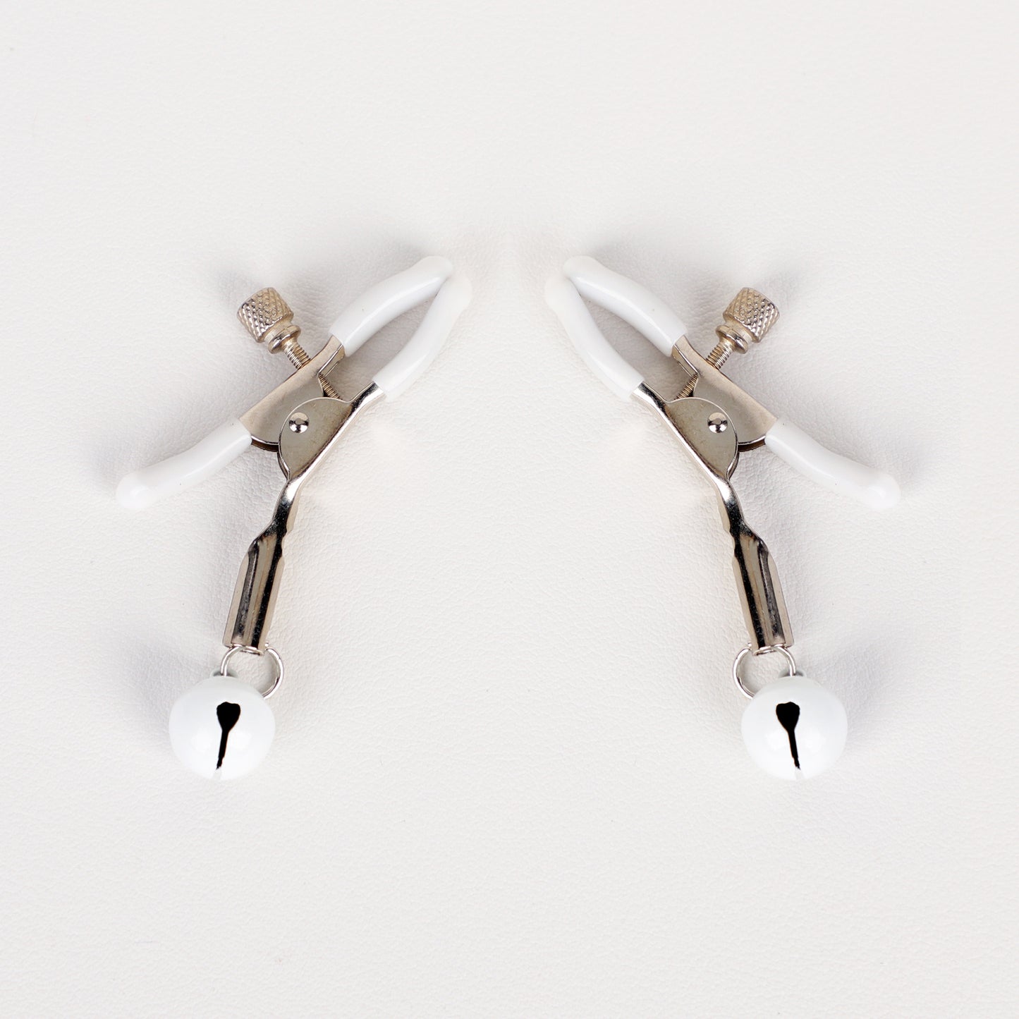 Sex Toys SM Props Nipple Clamps Bell Nipple Clips Couple Stimulation Massage Breast Alternative Nipple Pasties Male Female Pussy Clips