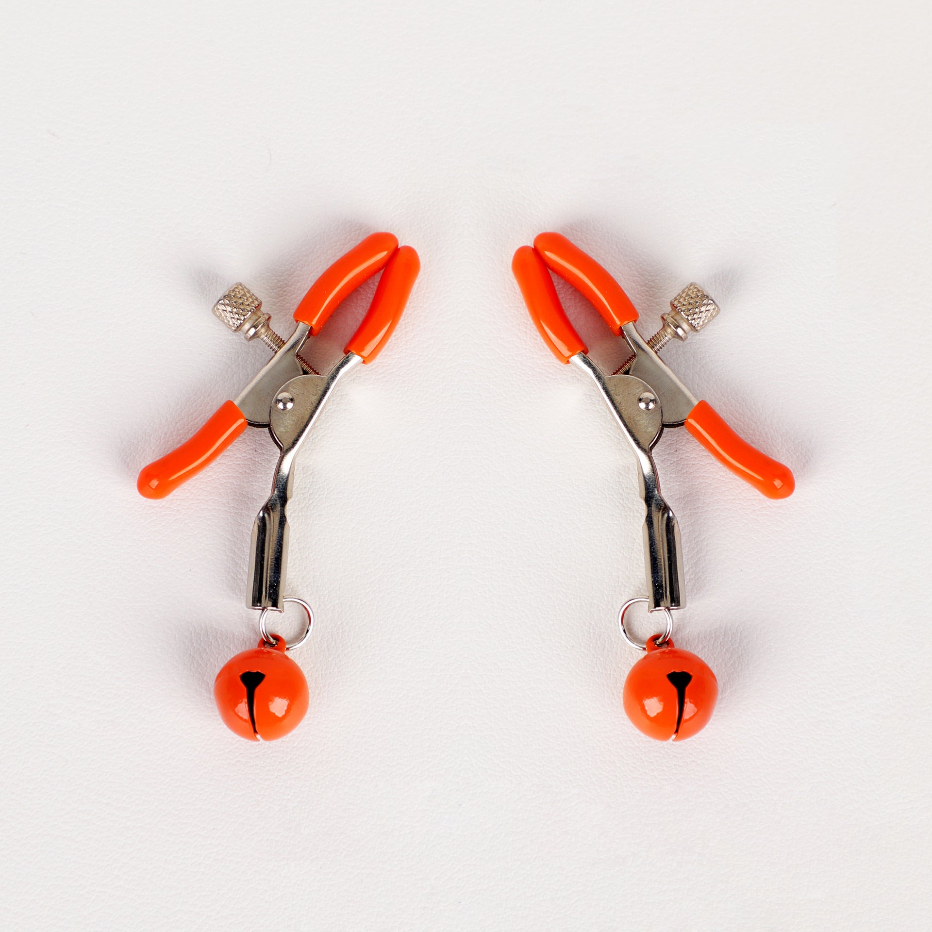 Sex Toys SM Props Nipple Clamps Bell Nipple Clips Couple Stimulation Massage Breast Alternative Nipple Pasties Male Female Pussy Clips