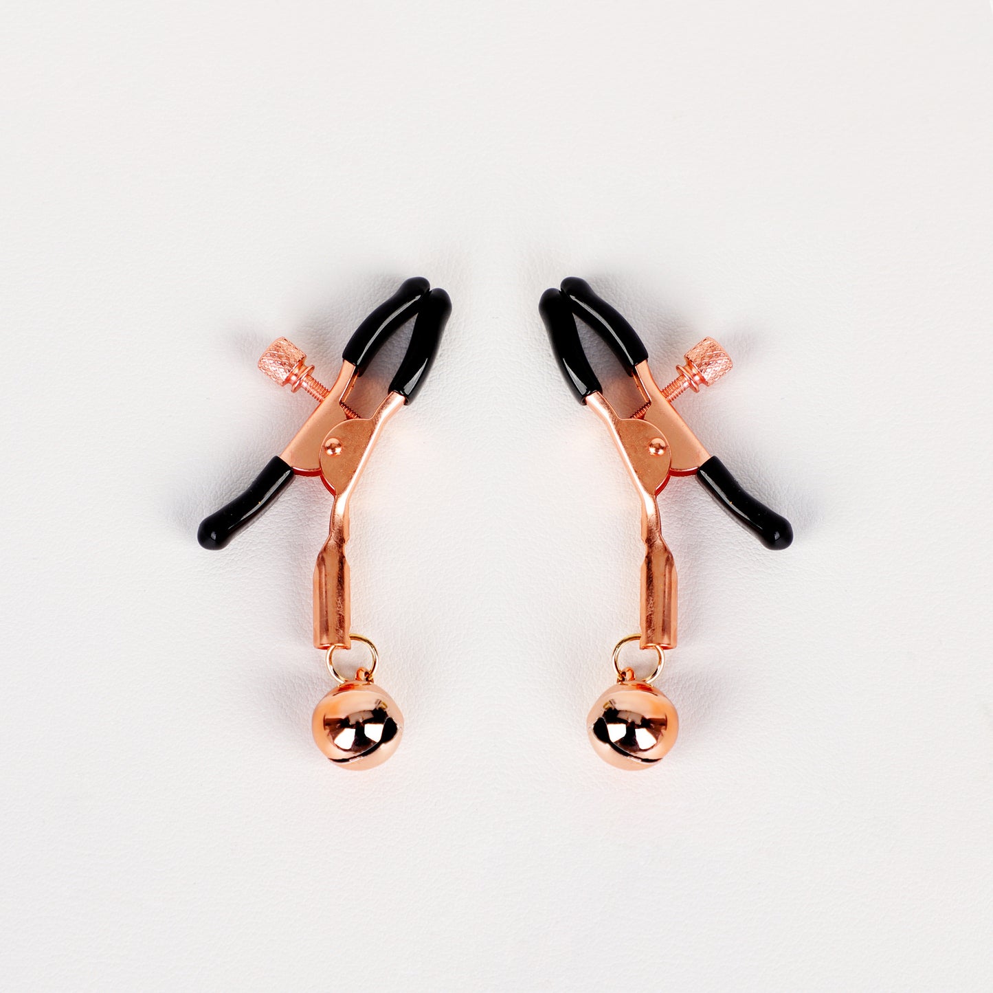 Sex Toys SM Props Nipple Clamps Bell Nipple Clips Couple Stimulation Massage Breast Alternative Nipple Pasties Male Female Pussy Clips